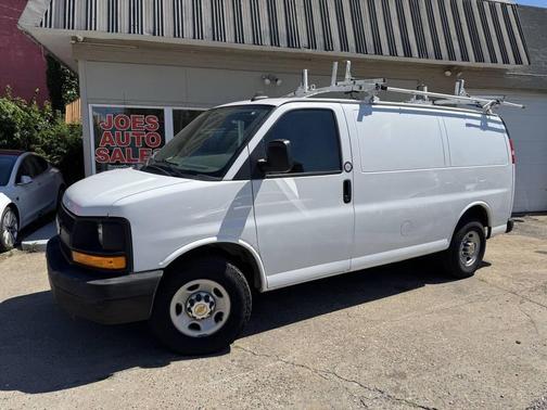 2016 Chevrolet Express 2500 Work Van