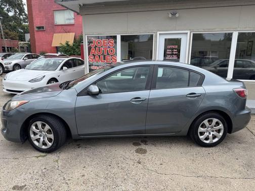 2012 Mazda Mazda3 i Sport
