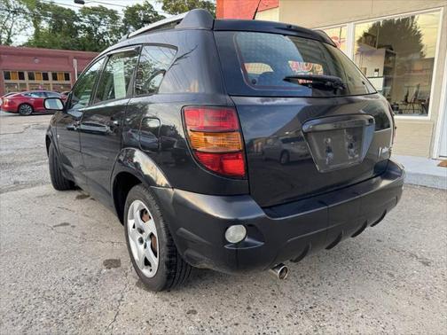 2004 Pontiac Vibe Base