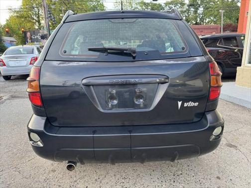 2004 Pontiac Vibe Base