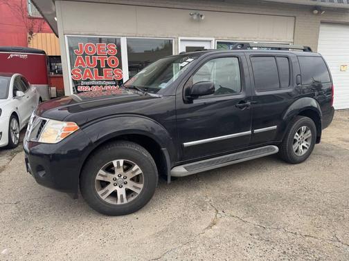 2012 Nissan Pathfinder Silver