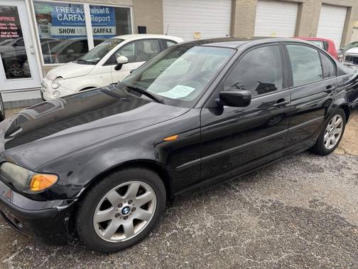 2004 BMW 325 325i 4dr Sedan