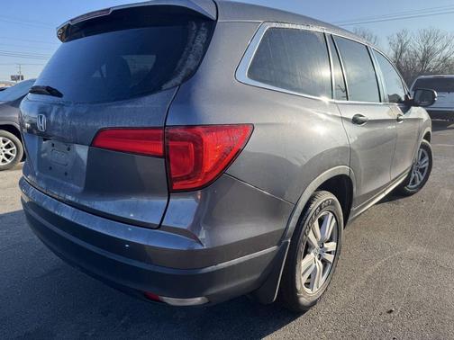 2016 Honda Pilot LX