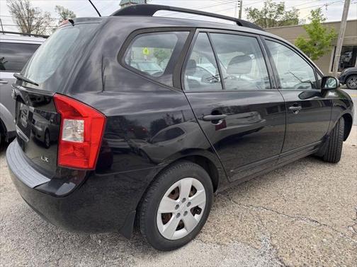 2009 Kia Rondo LX