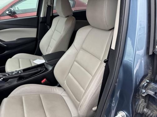 2015 Mazda Mazda6 i Touring