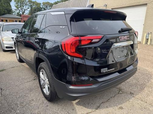 Ebony Twilight Metallic 2018 GMC Terrain SLE