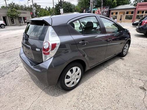 2014 Toyota Prius c Two