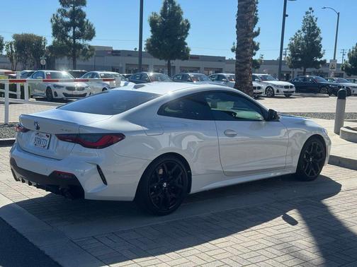 2026 BMW 430 i