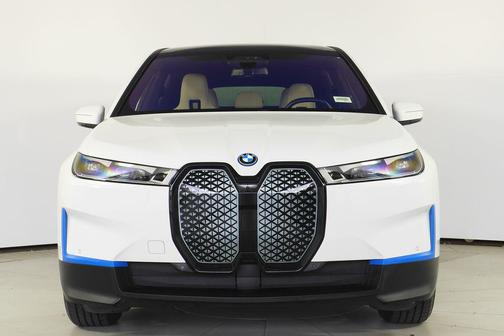 2022 BMW iX xDrive50