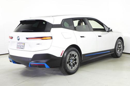 2022 BMW iX xDrive50