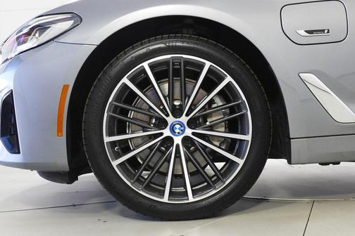 2023 BMW 530e Base