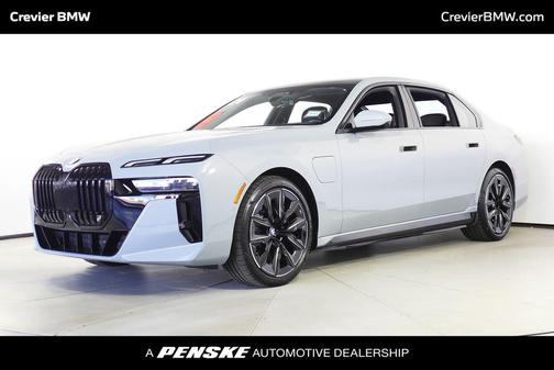 2024 BMW 750e i xDrive
