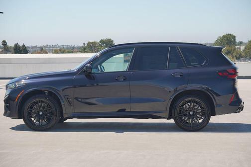 2026 BMW X5 M Base