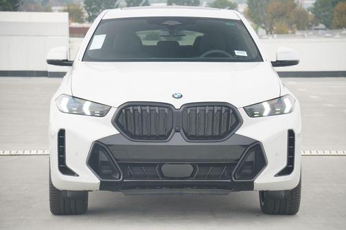 2026 BMW X6 xDrive40i
