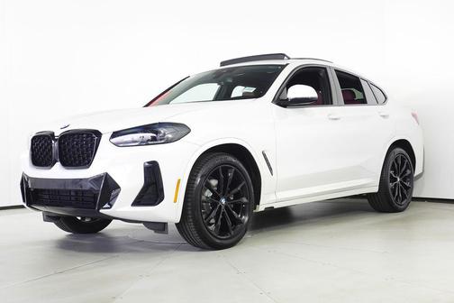 2023 BMW X4 xDrive30i