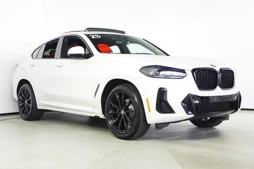 2023 BMW X4 xDrive30i
