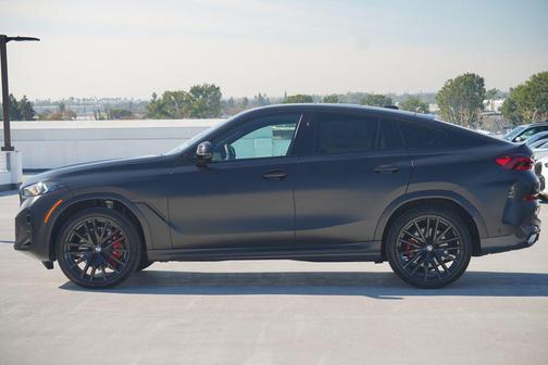 2026 BMW X6 xDrive40i