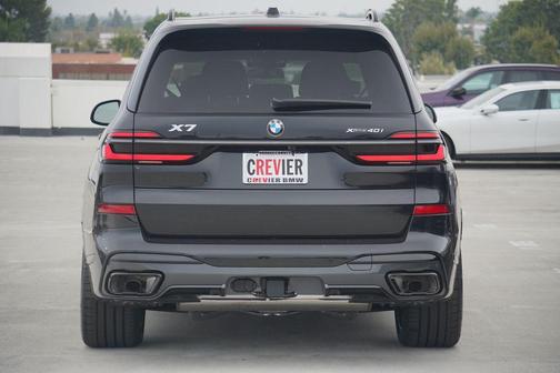 2026 BMW X7 xDrive40i