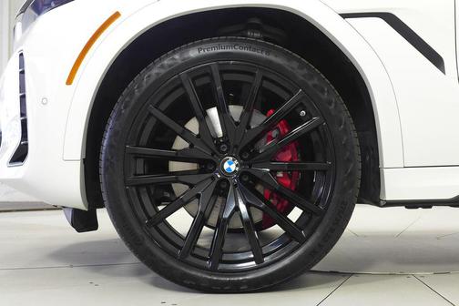 2024 BMW X6 xDrive40i