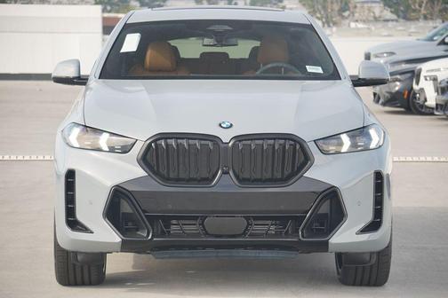2026 BMW X6 xDrive40i