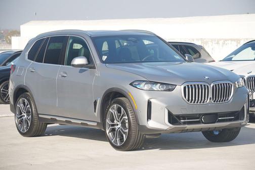 2026 BMW X5 sDrive40i