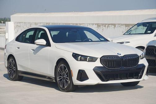 2026 BMW 530 i