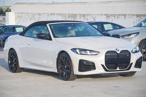 2026 BMW M440 i