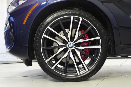 2021 BMW X6 xDrive40i