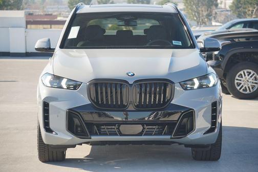 2026 BMW X5 sDrive40i