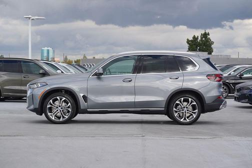 2026 BMW X5 sDrive40i