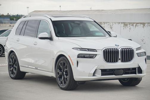 2026 BMW X7 xDrive40i