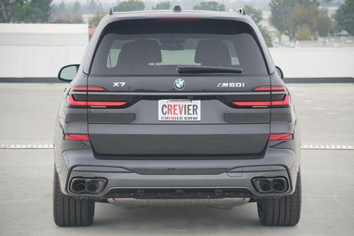 2026 BMW X7 M60i