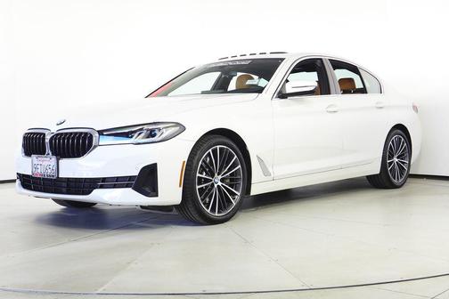 2023 BMW 530 i