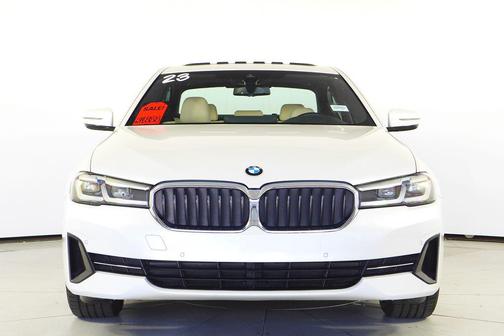 2023 BMW 530 i