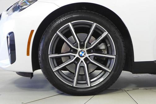 2023 BMW 230 i xDrive