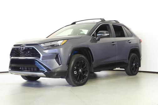 2025 Toyota RAV4 Hybrid SE