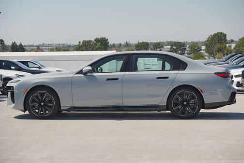 2026 BMW i7 eDrive50