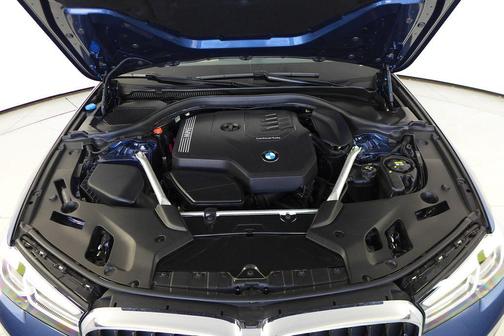 2023 BMW 530 i