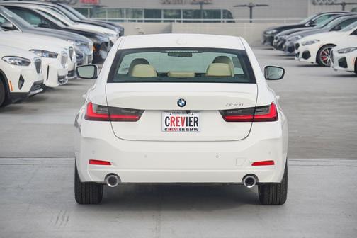 2025 BMW 330 i