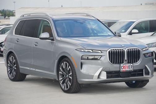 2026 BMW X7 xDrive40i
