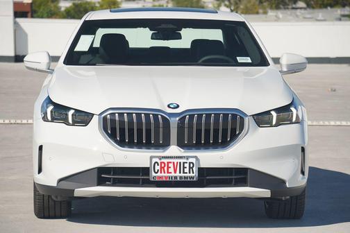 2026 BMW 530 i