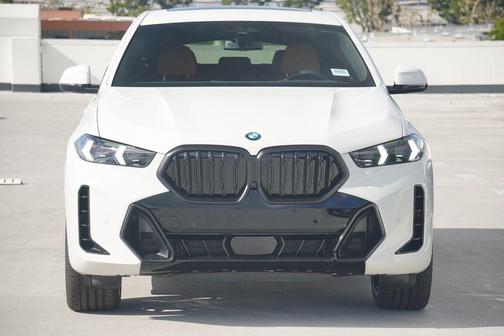 2026 BMW X6 xDrive40i