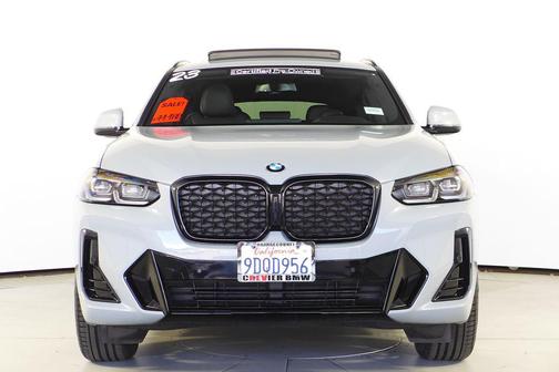 2023 BMW X4 xDrive30i