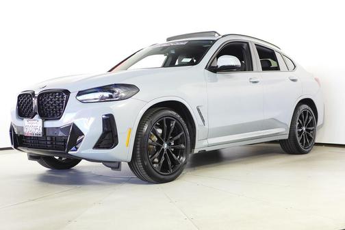 2023 BMW X4 xDrive30i