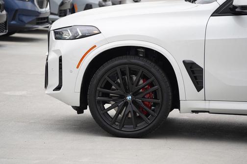 2026 BMW X5 sDrive40i