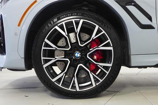 2024 BMW X6 M Base