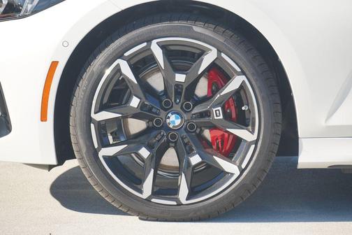 2026 BMW 330 xDrive NA