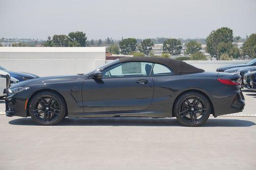 2025 BMW M8 Competition