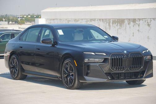 2025 BMW 760 i xDrive