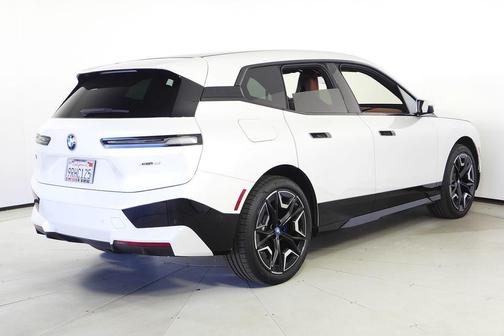 2024 BMW iX xDrive50